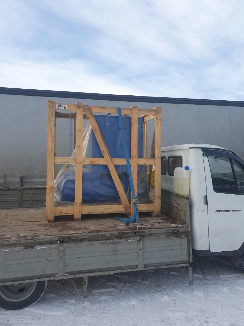 Отгрузка винтового компрессора Remeza ВК10Т-10-270 в г. Красноярск