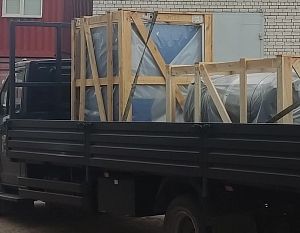 Отгрузка винтового компрессора Remeza ВК50-10 и ресивера Remeza РВ 900.10.00 в г. Казань